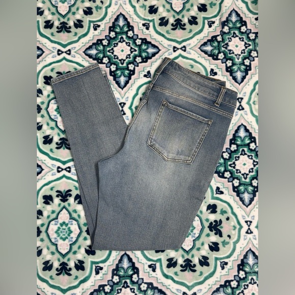 Time and Tru Denim - Time and Tru - Woman’s High Rise Skinny Jeans